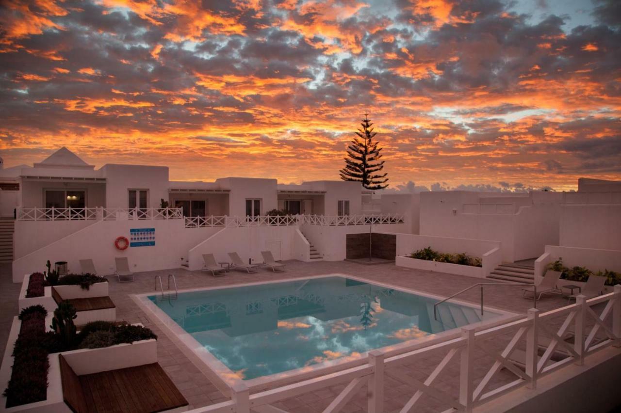Flower Beach Deluxe Playa Honda  Extérieur photo